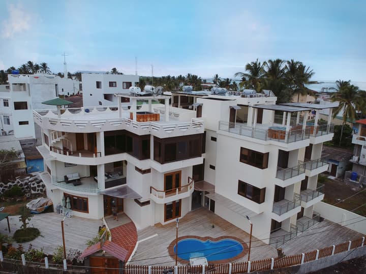 Hotel La Laguna Galapagos