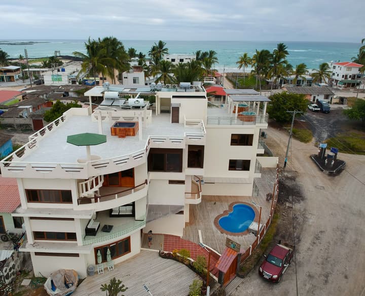 Hotel La Laguna Galapagos