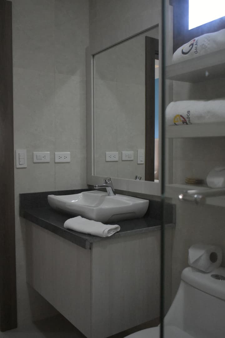Hotel La Laguna Galapagos