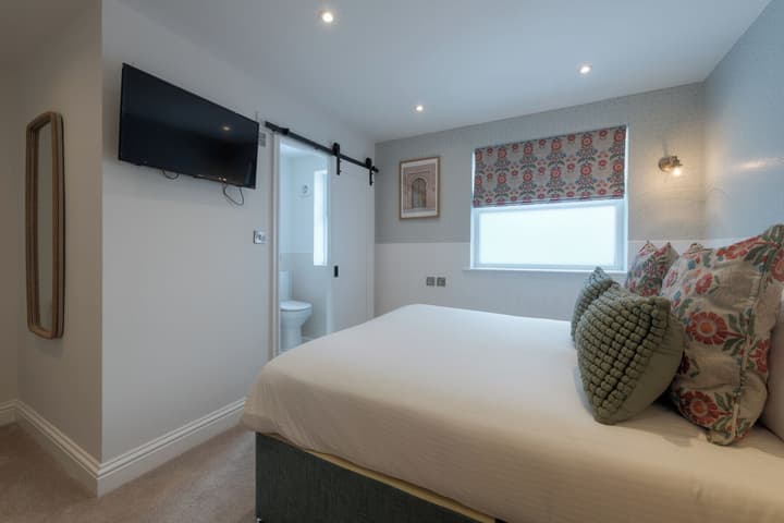 Florence House Hotel & Restaurant