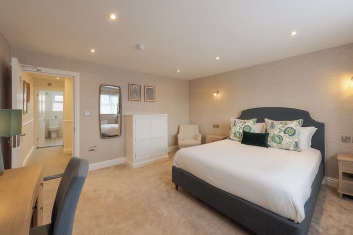 Florence House Hotel & Restaurant