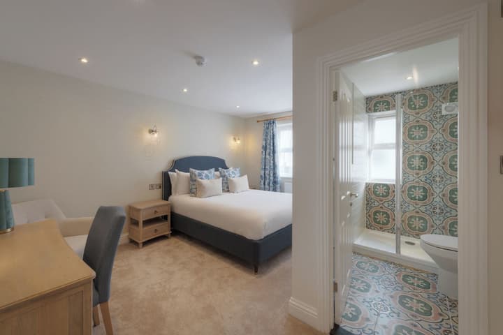 Florence House Hotel & Restaurant