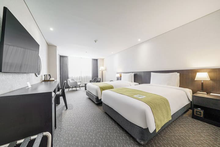 Hotel President
