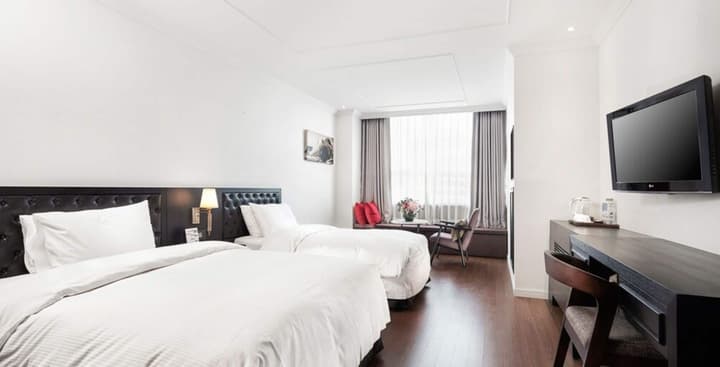 Hotel President