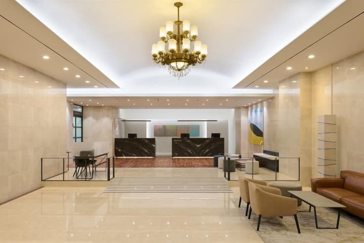 Hotel President