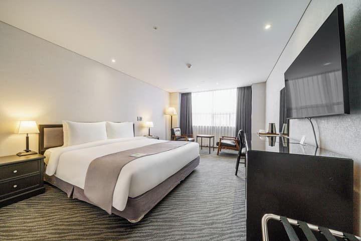 Hotel President