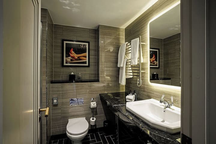 The Rex – Formerly Hotel Gotham