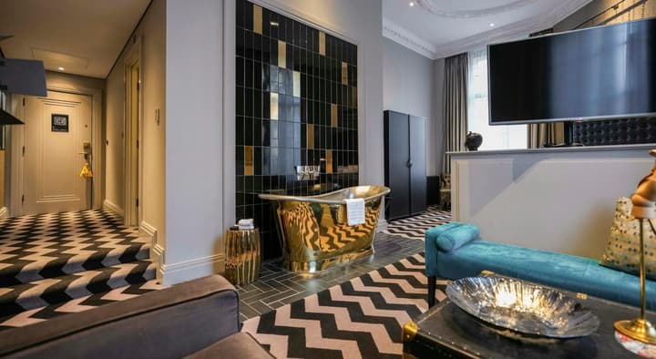 The Rex – Formerly Hotel Gotham