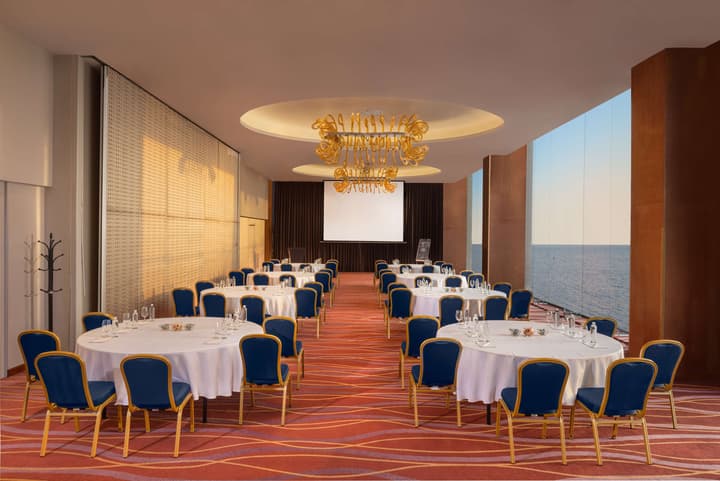 Radisson Hotel Colombo