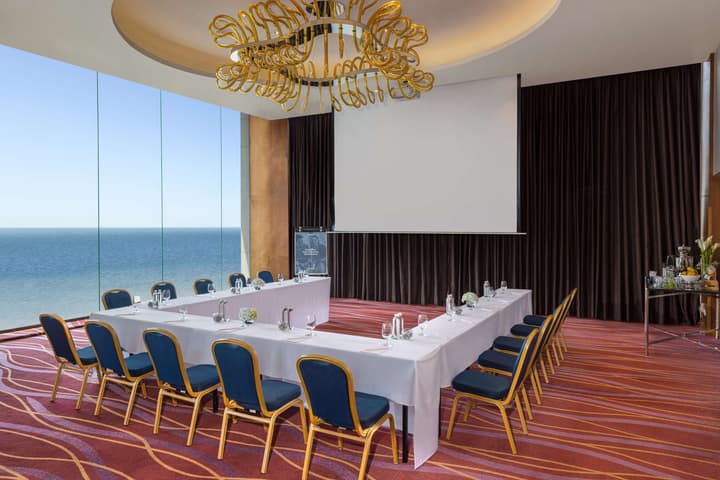 Radisson Hotel Colombo