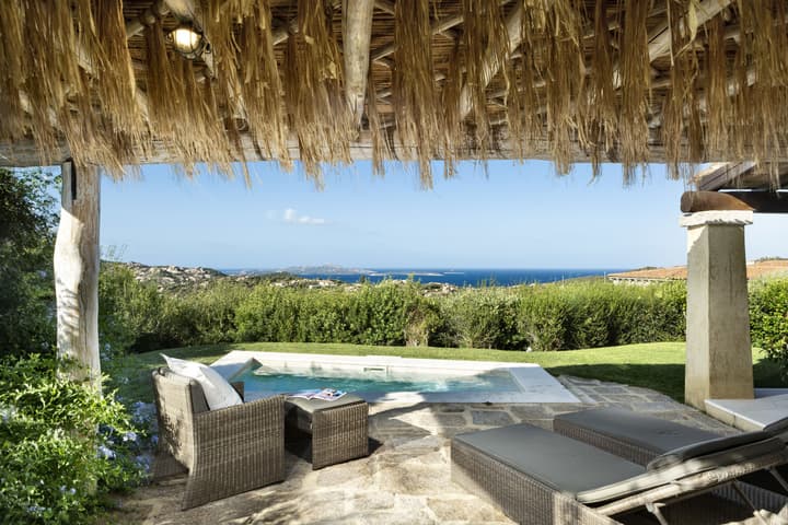 Li Finistreddi Exclusive Country Retreat