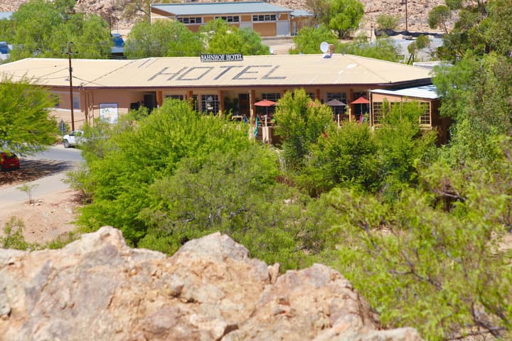 Bahnhof Hotel Aus
