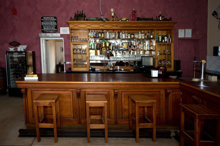 Bahnhof Hotel Aus
