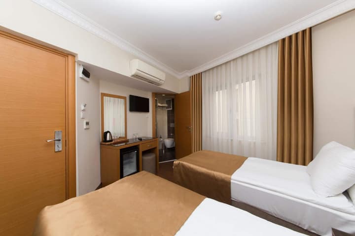 Aspalace Hotel