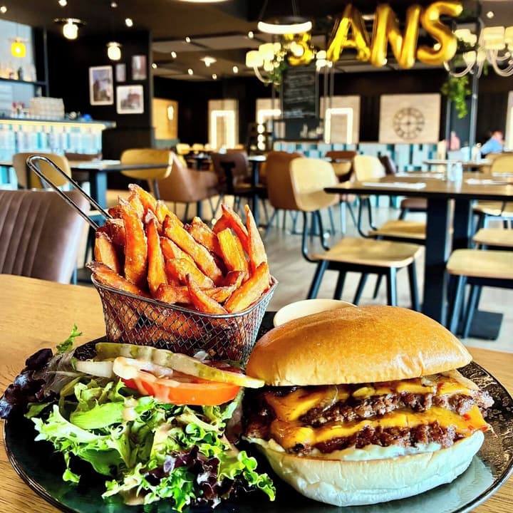 First Inn Hotel Les Ulis
