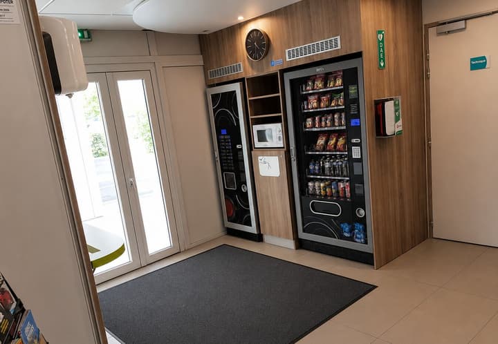 First Inn Hotel Les Ulis