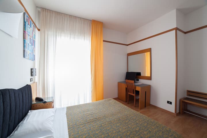 Hotel St. Gregory Park