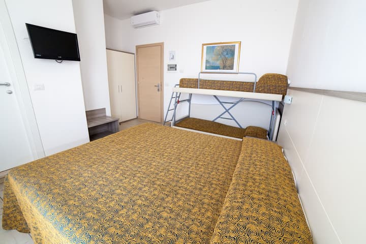 Hotel St. Gregory Park