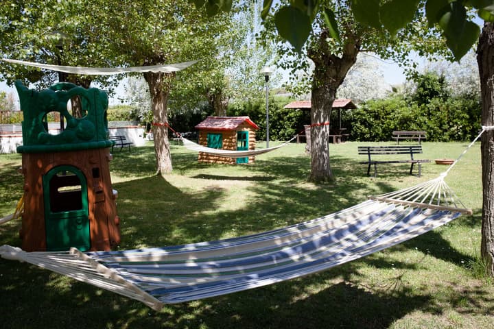 Hotel St. Gregory Park