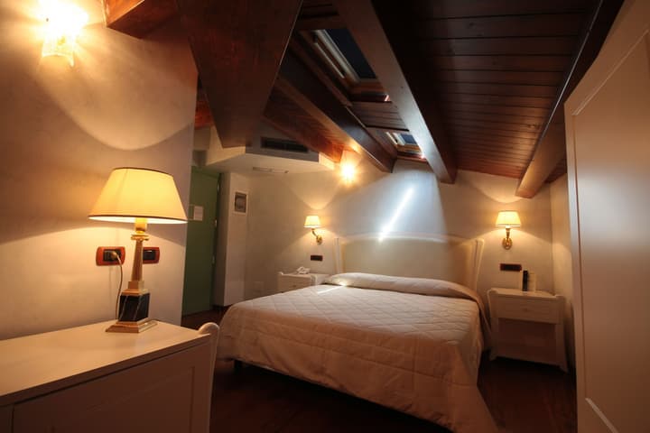 Hotel Rojan