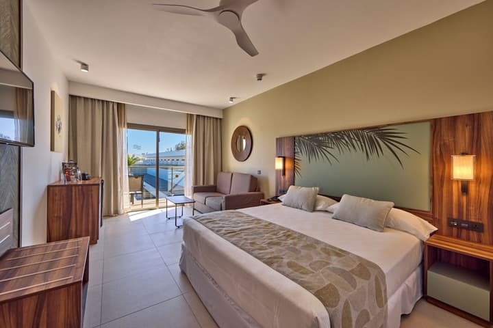 Hotel Riu Turquoise - All Inclusive