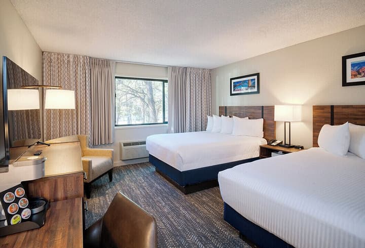 Yavapai Lodge