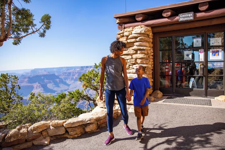 Yavapai Lodge