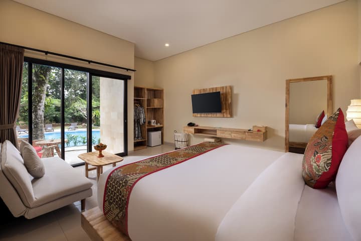 Senetan Villas and Spa Resort