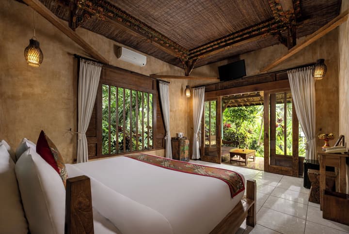 Senetan Villas and Spa Resort