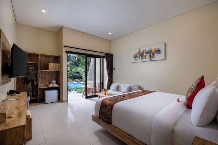 Senetan Villas and Spa Resort