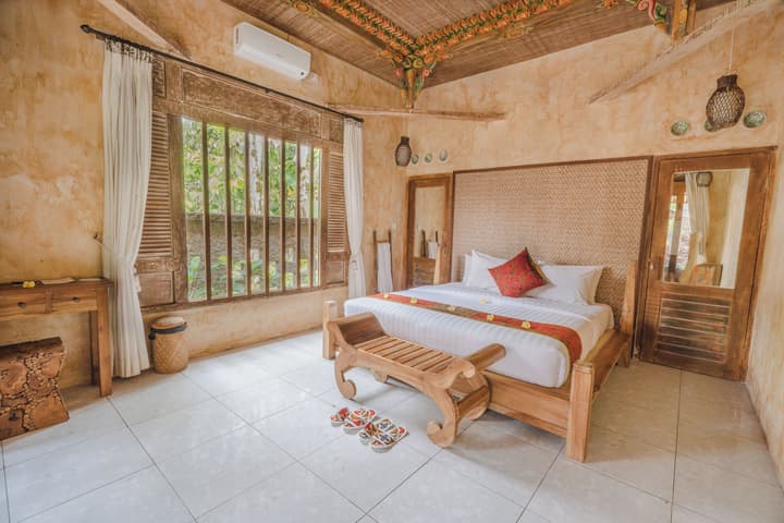 Senetan Villas and Spa Resort