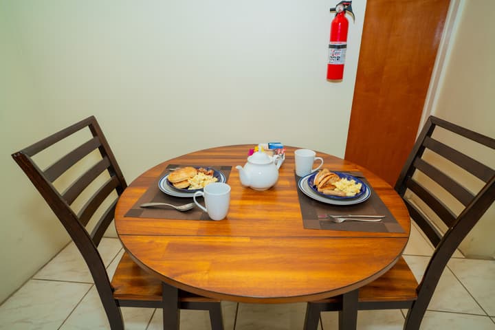 Connie's Comfort Suites