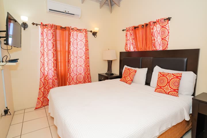 Connie's Comfort Suites