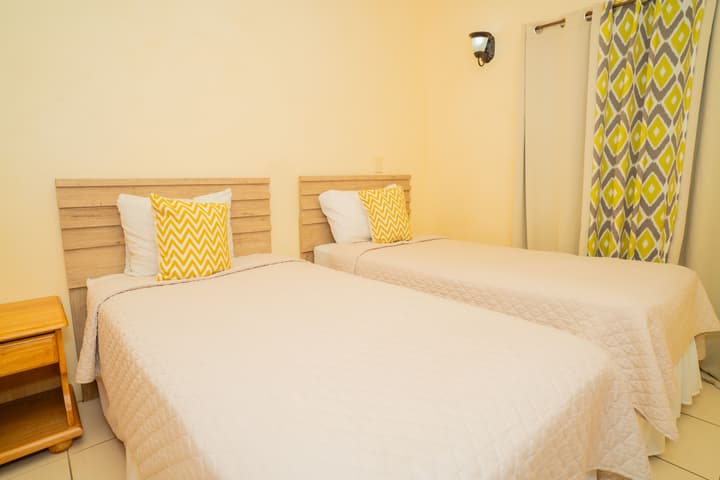 Connie's Comfort Suites