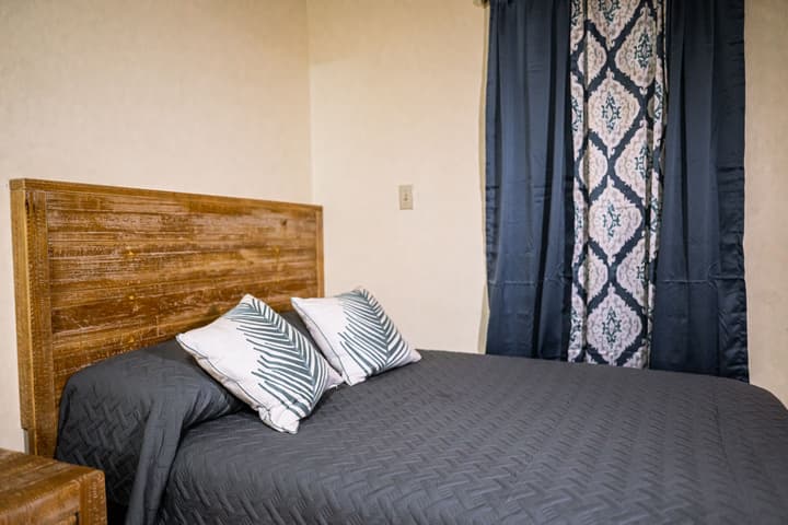 Connie's Comfort Suites
