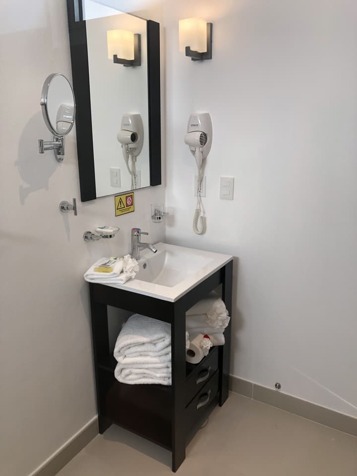 Suites Malecon Cancun