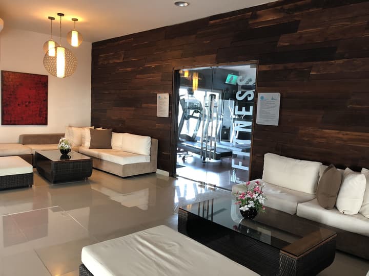 Suites Malecon Cancun