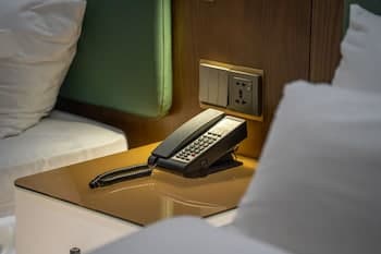 L&L Central Hotel