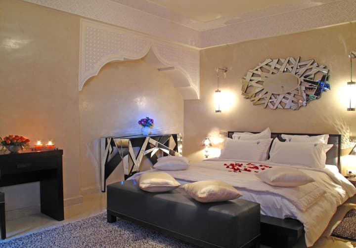 Riad Le Perroquet Bleu