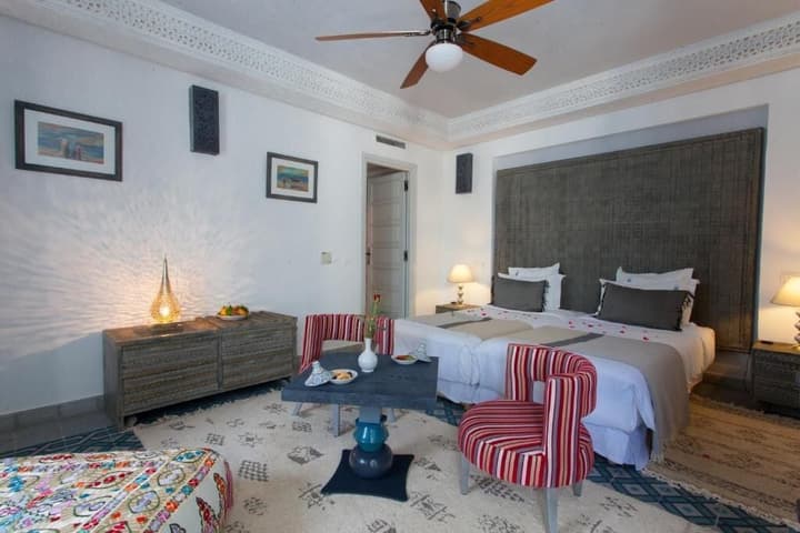Riad Le Perroquet Bleu
