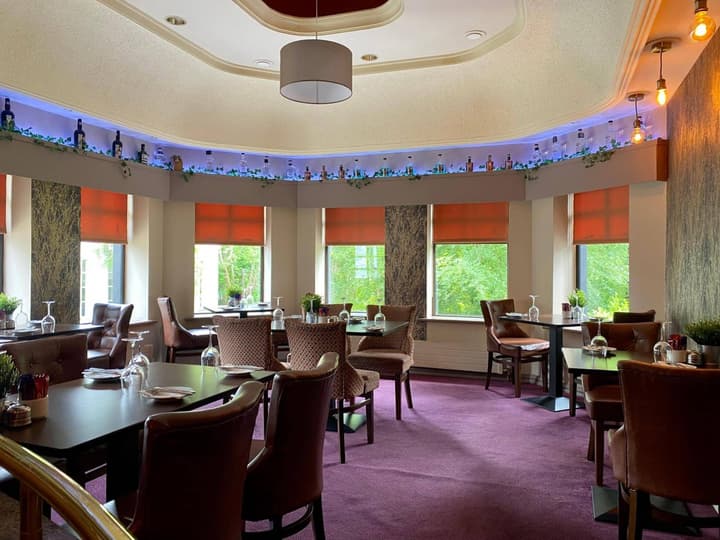 Twin Trees Hotel & Brusna Falls Leisure
