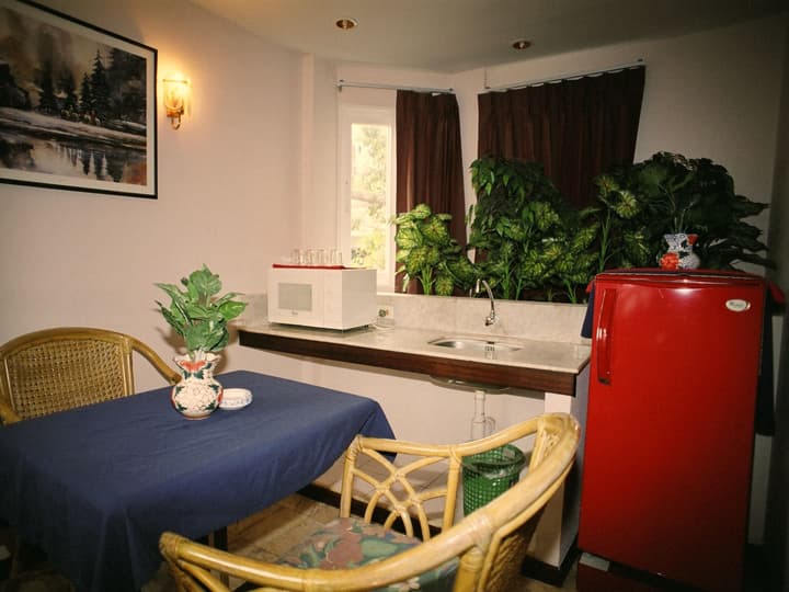 Paradise Inn