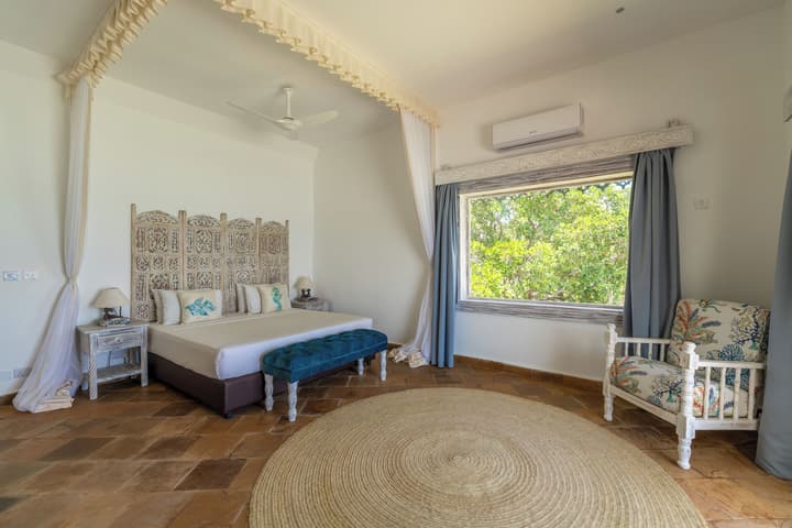 Chale Island Resort