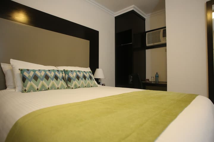 Aranjuez Hotel & Suites