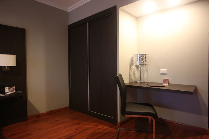 Aranjuez Hotel & Suites
