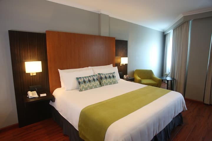 Aranjuez Hotel & Suites