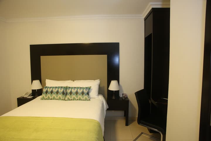 Aranjuez Hotel & Suites