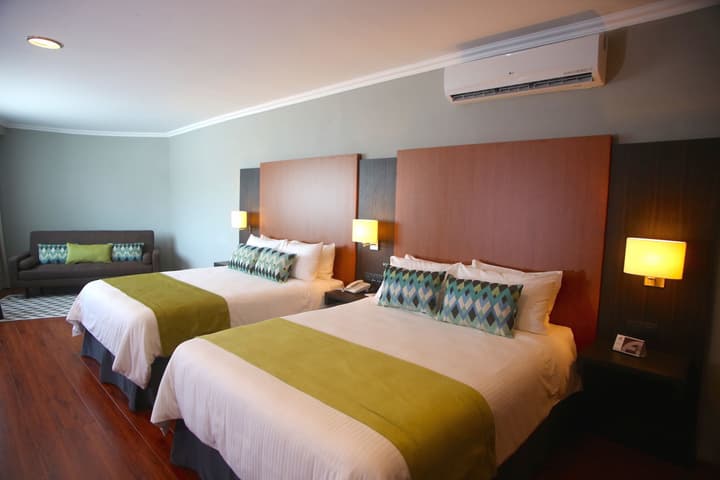 Aranjuez Hotel & Suites