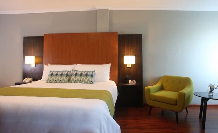 Aranjuez Hotel & Suites