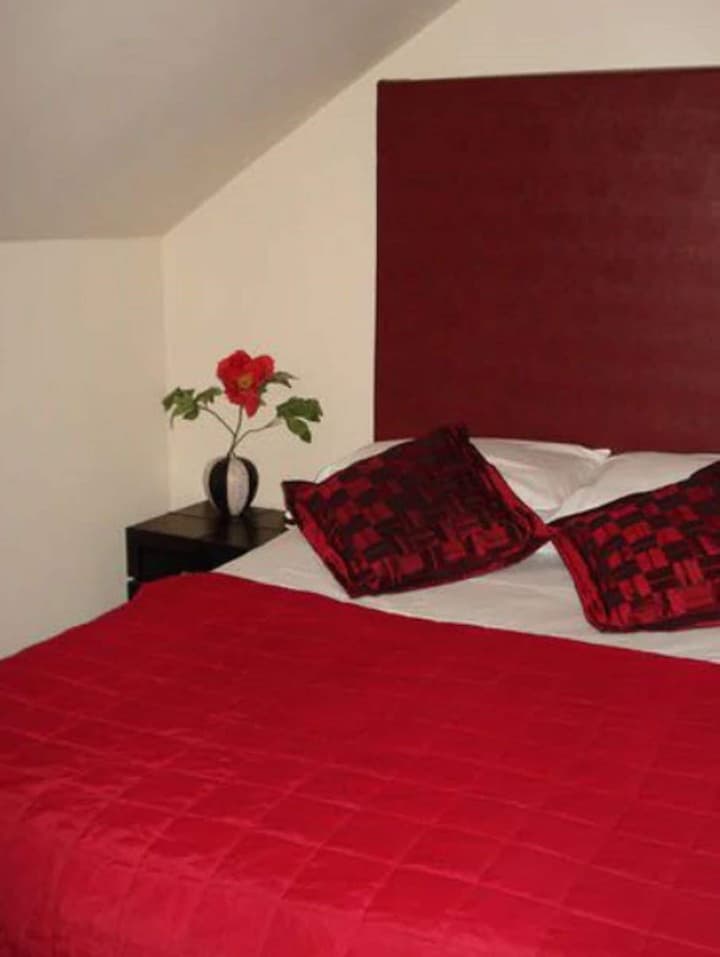 Sandyford Hotel